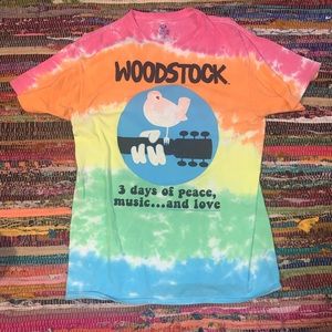 Woodstock tee